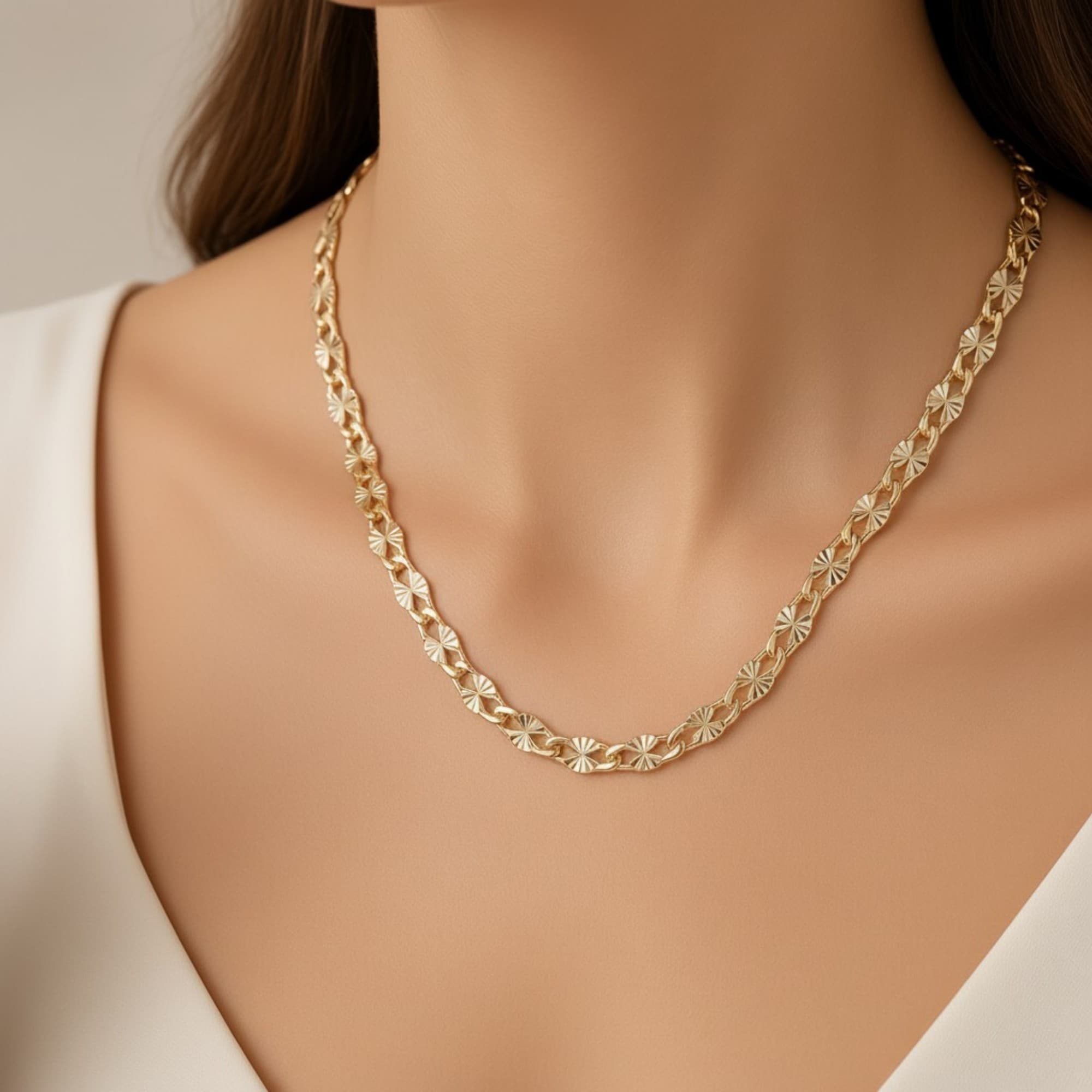 Choker Piastrine Diamantada Dourado — miniatura 2