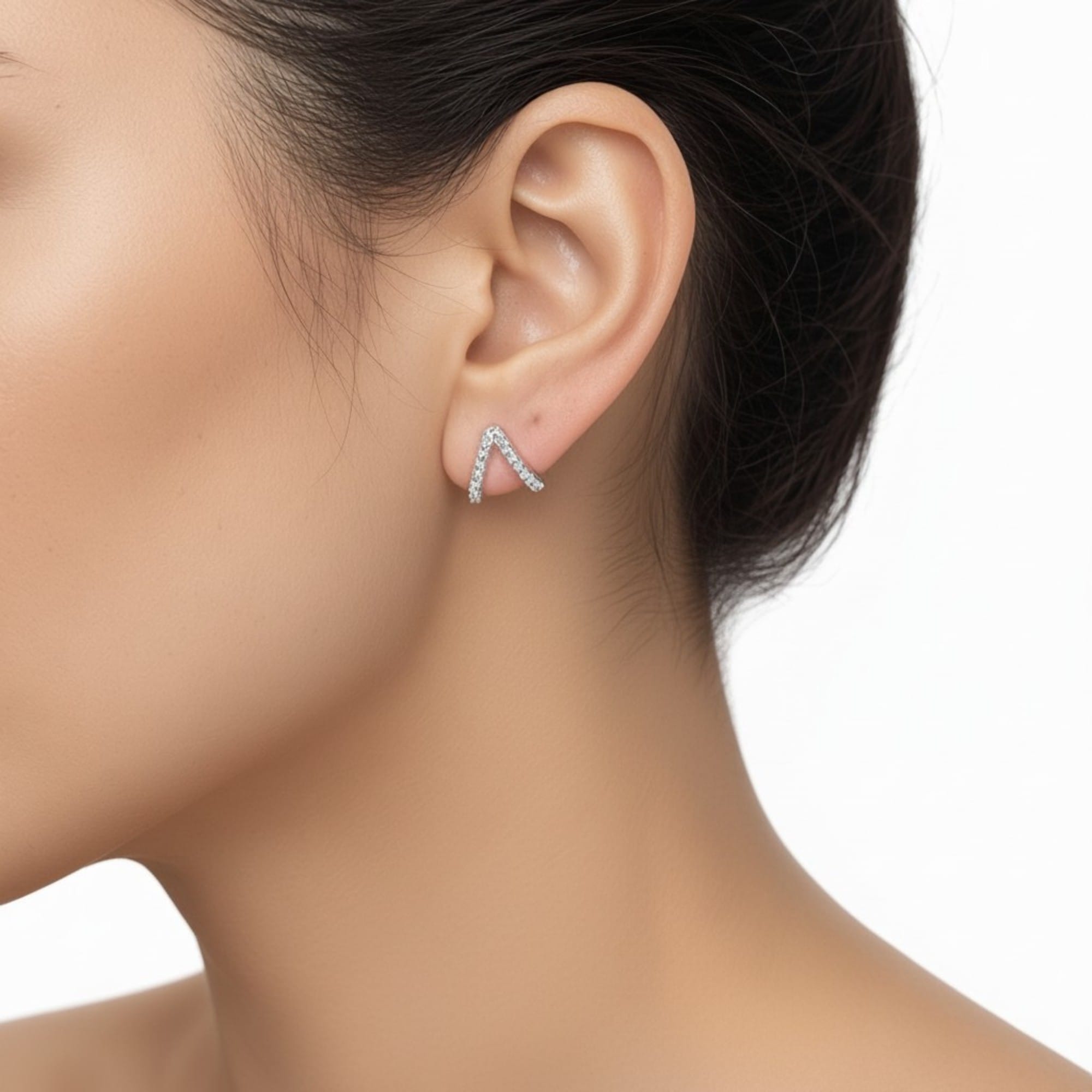 Brinco Ear Cuff Zircônias Prateado – imagem 2